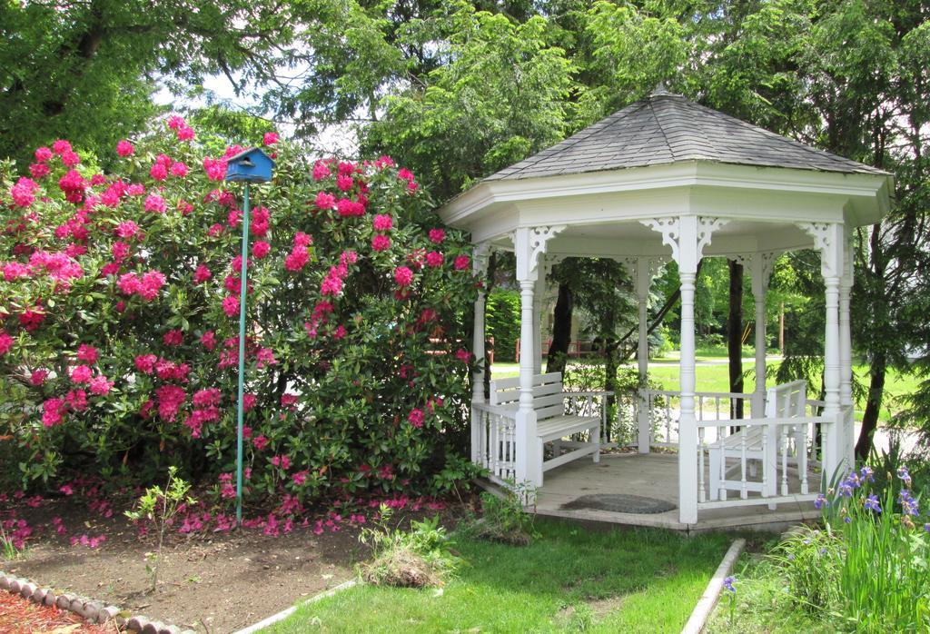 The Bridges Inn At Whitcomb House B&B Swanzey Zewnętrze zdjęcie