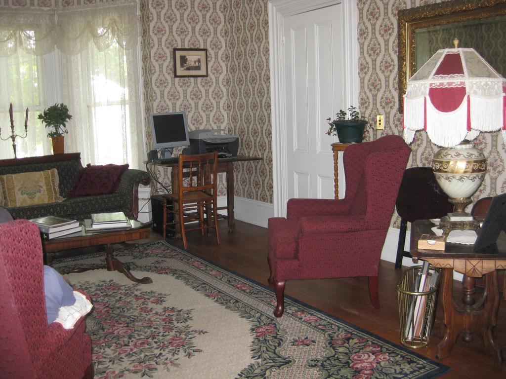 The Bridges Inn At Whitcomb House B&B Swanzey Zewnętrze zdjęcie