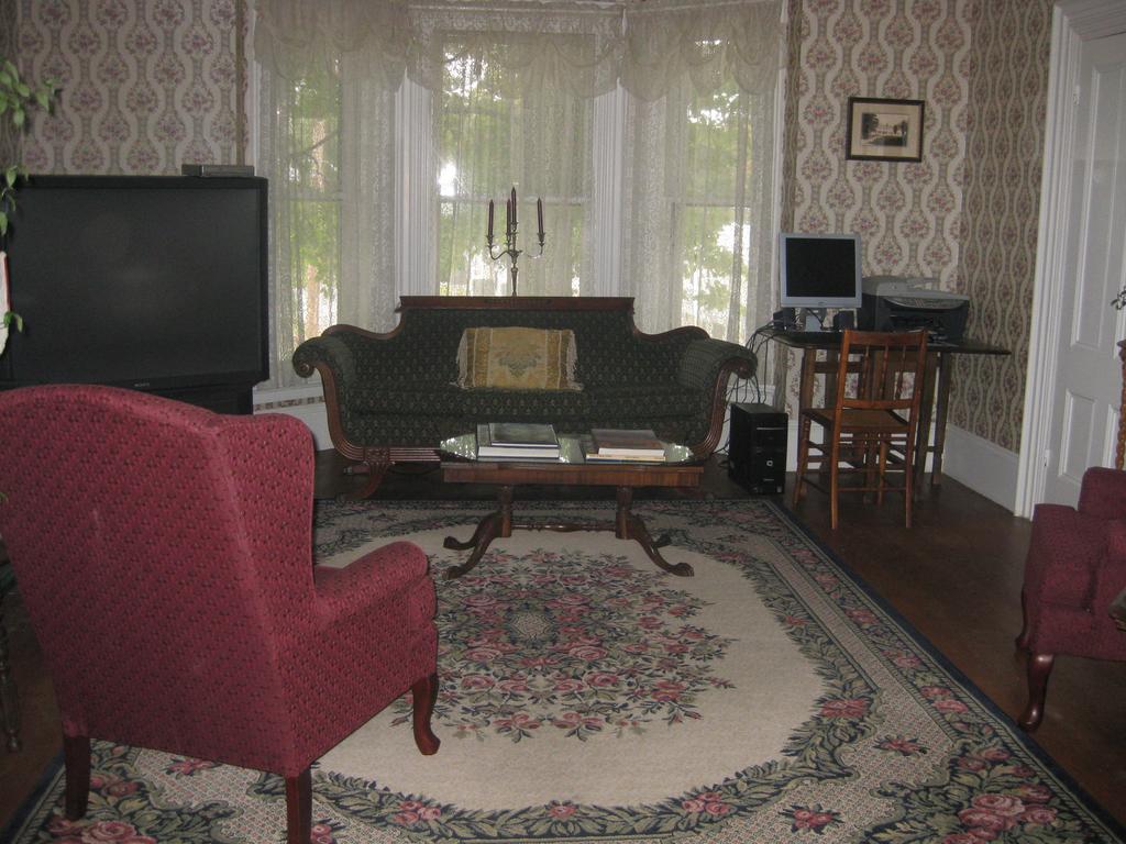 The Bridges Inn At Whitcomb House B&B Swanzey Zewnętrze zdjęcie